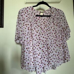 H&M Flowy Blouse Top Printed Swing Top Women's size 2 Pink Purple